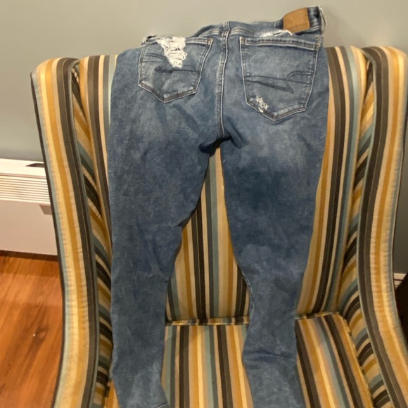 AE Ripped Jeans - Picture 2 of 3